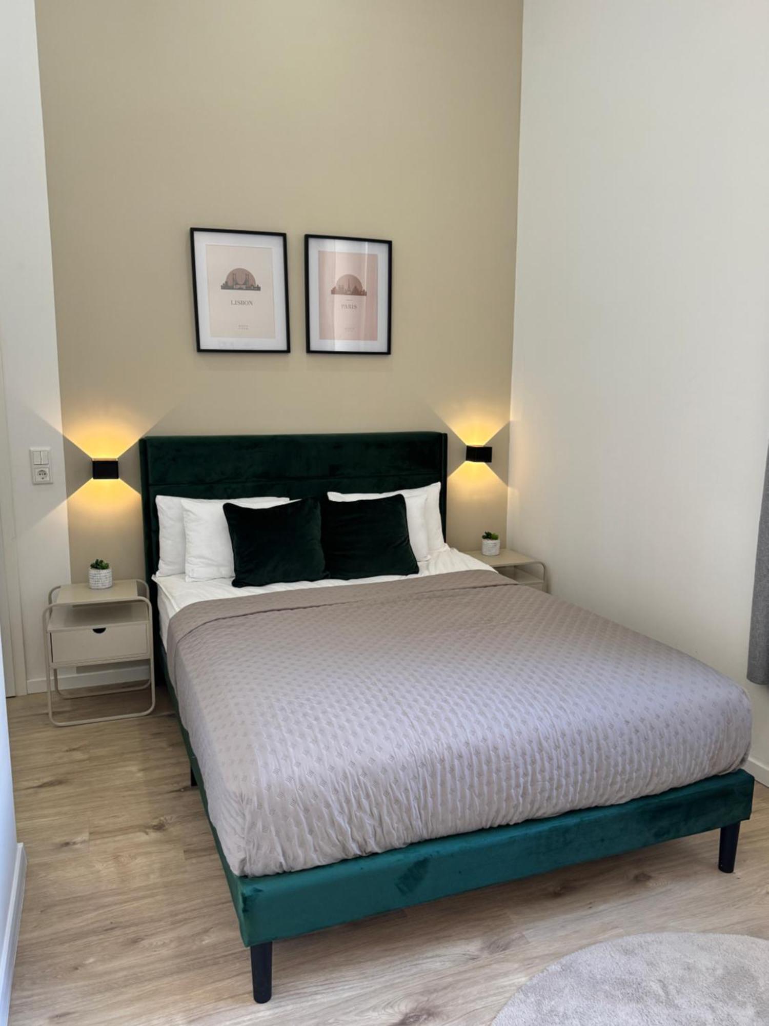Heaven Homes - Doppelzimmer Mit Eigenem Bad Düsseldorf Buitenkant foto