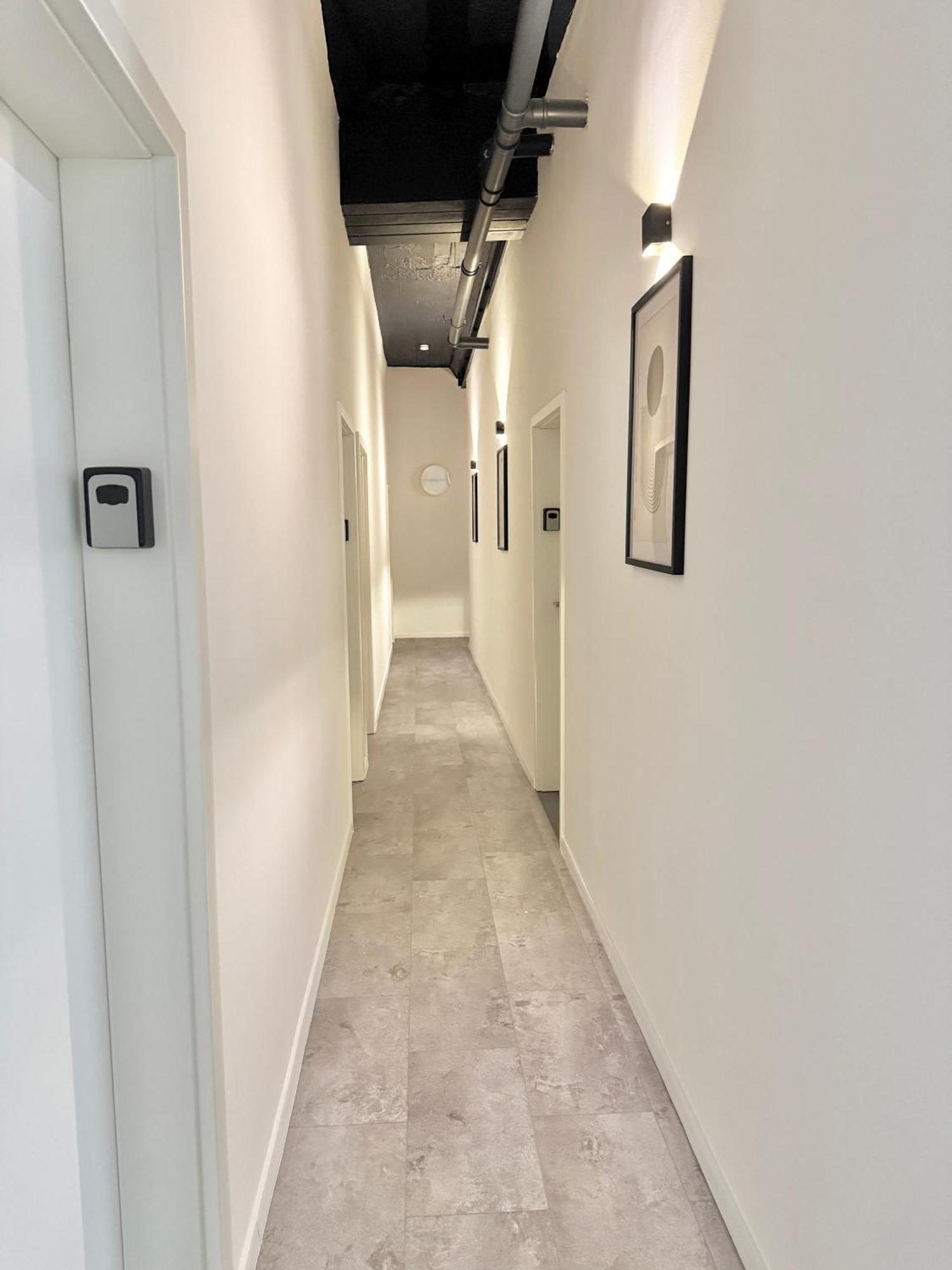 Heaven Homes - Doppelzimmer Mit Eigenem Bad Düsseldorf Buitenkant foto